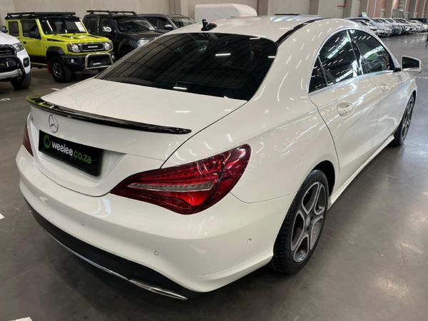 2016-Mercedes-Benz-CLA-220d-Urban-Auto image:2