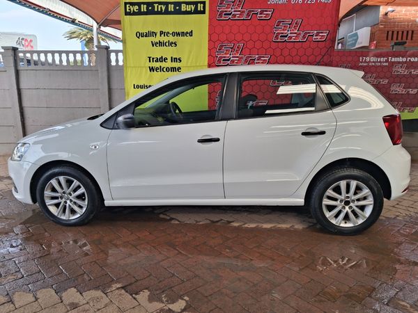 2019-Volkswagen-Polo-Vivo-14-Trendline-5-dr image:1