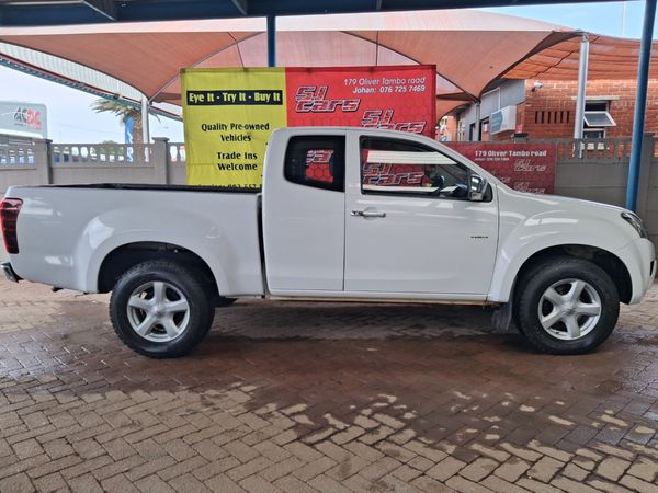 2015-Isuzu-KB-300-D-Teq-LX-4x4-Extended-Cab image:3