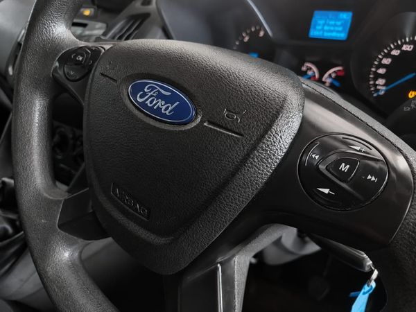 2017-Ford-Transit-Connect-15-TDCi-Ambiente-LWB-Panel-Van image:5