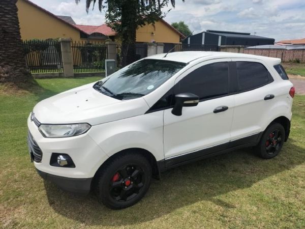 2016-Ford-EcoSport-15-TiVCT-Ambiente image:1
