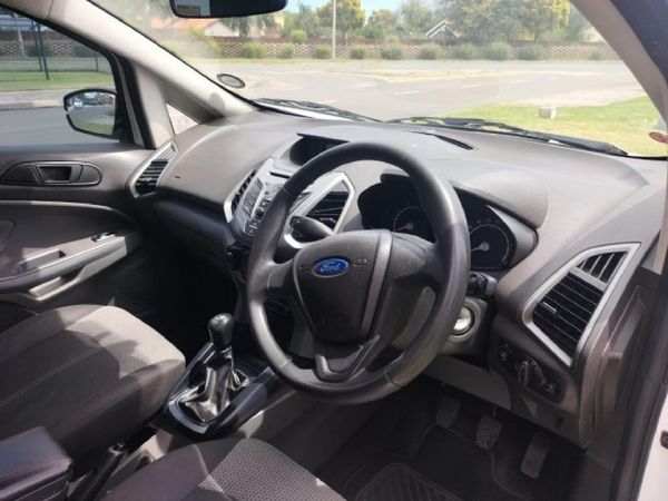 2016-Ford-EcoSport-15-TiVCT-Ambiente image:4