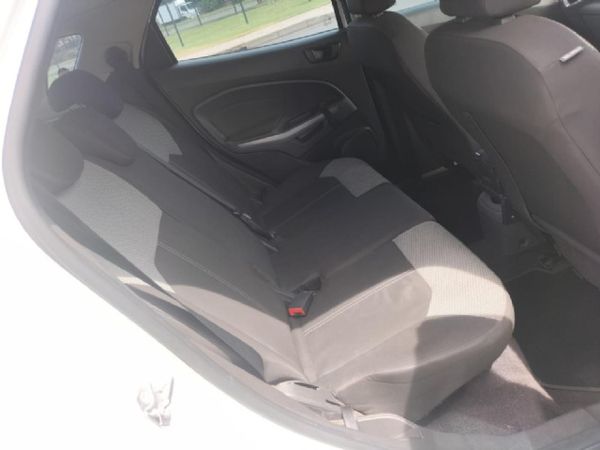 2016-Ford-EcoSport-15-TiVCT-Ambiente image:8