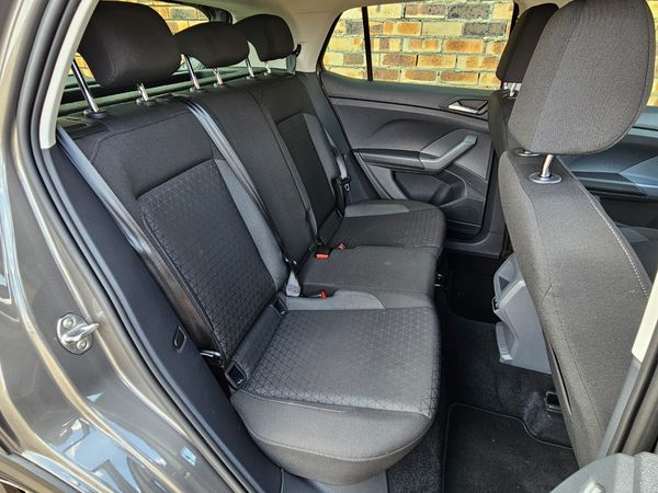 2021-Volkswagen-T-Cross-10-TSI-Comfortline-Auto image:15