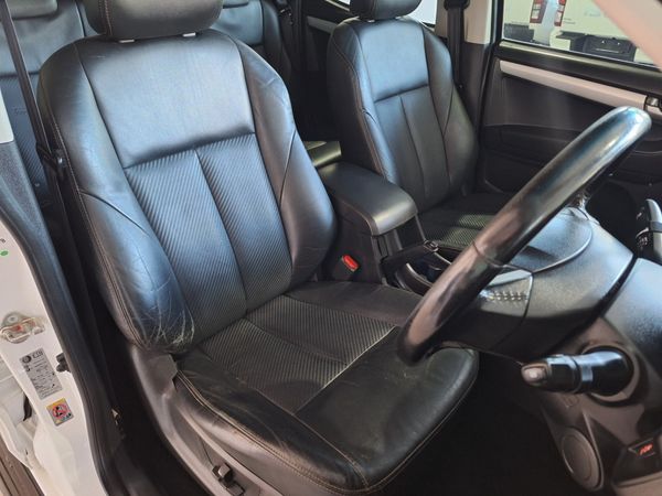 2018-Isuzu-KB-300-D-Teq-LX-Auto-4x4-Double-Cab image:20