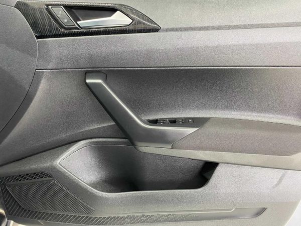 2025-Volkswagen-Polo-10-TSI-Life-Auto-DSG image:12