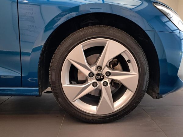 2022-Audi-A3-Sportback-14-TFSI-Auto-Advanced-35-TFSI image:7