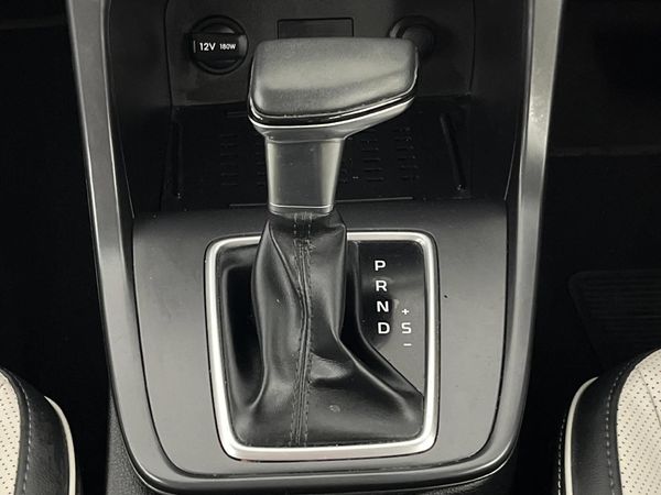 2021-Hyundai-Creta-15-Executive-IVT image:10