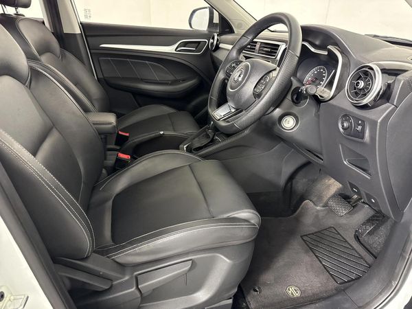 2025-MG-ZS-15-Delux-Auto image:5