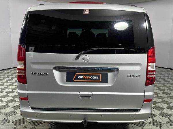2014-Mercedes-Benz-Viano-30-CDI-Avantgarde-Auto image:17