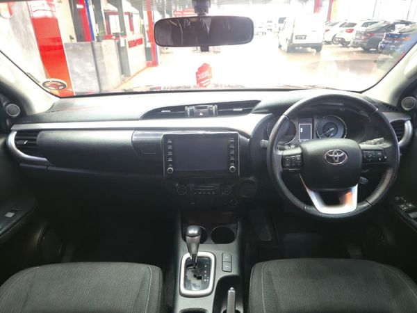 2025-Toyota-Hilux-28-GD-6-Raised-Body-Raider-Auto-Double-Cab image:6