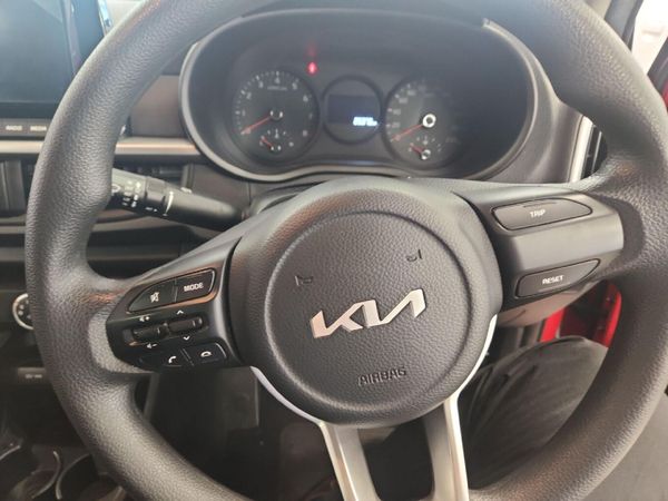 2022-Kia-Picanto-10-Street image:15