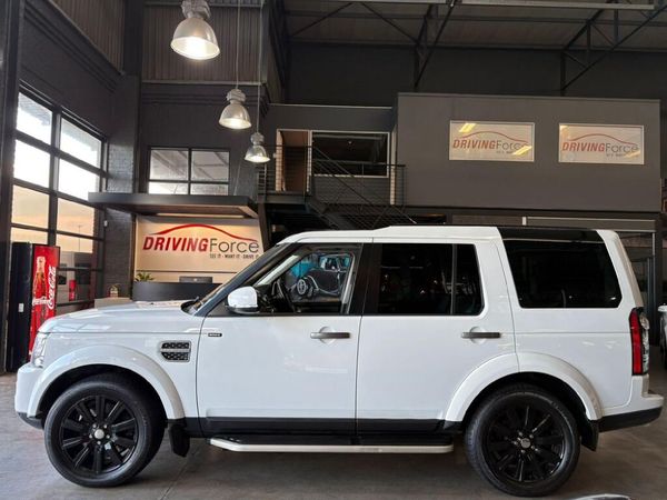 2014-Land-Rover-Discovery-4-30-TD-SD-V6-SE image:7