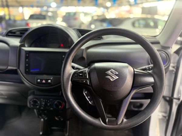 2026-Suzuki-S-Presso-10-GL-AMT image:14