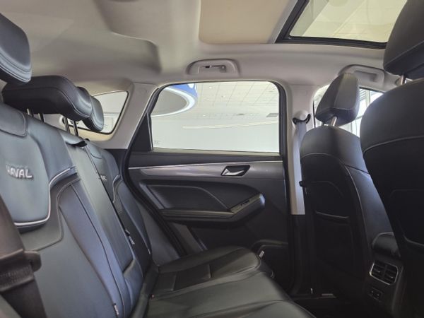 2021-Haval-Jolion-15T-Super-Luxury-Auto image:9