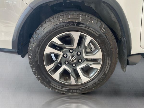 2025-Toyota-Fortuner-24-GD-6-4x4-Auto image:19