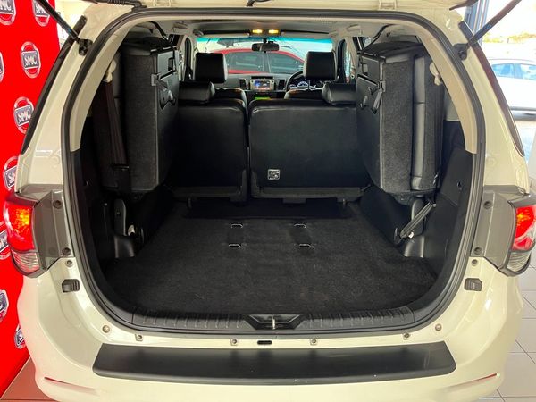 2014-Toyota-Fortuner-30-D-4D-Raised-Body-Auto image:12