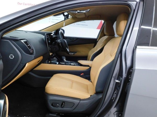 2026-Lexus-NX-350h-EX image:3