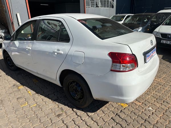 2008-Toyota-Yaris-T3-Sedan image:4