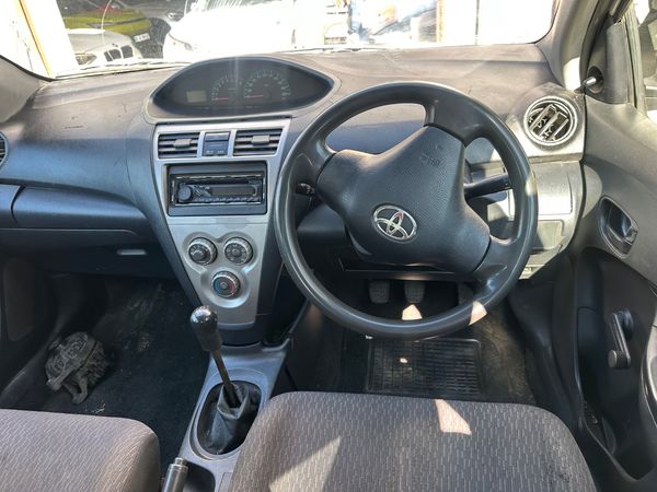 2008-Toyota-Yaris-T3-Sedan image:7