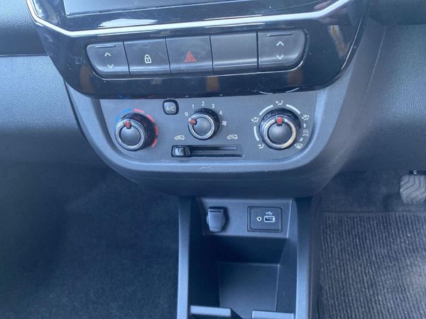 2025-Renault-Kwid-10-Climber-Auto image:10