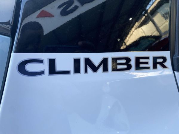 2025-Renault-Kwid-10-Climber-Auto image:16