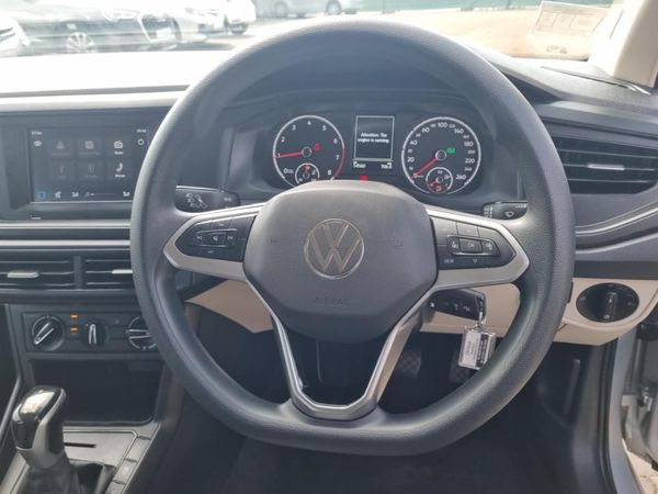 2025-Volkswagen-Polo-16-Classic-Auto image:17
