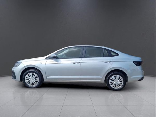 2025-Volkswagen-Polo-16-Classic-Auto image:3