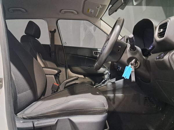 2023-Hyundai-Venue-10-TGDI-Fluid-DCT image:13