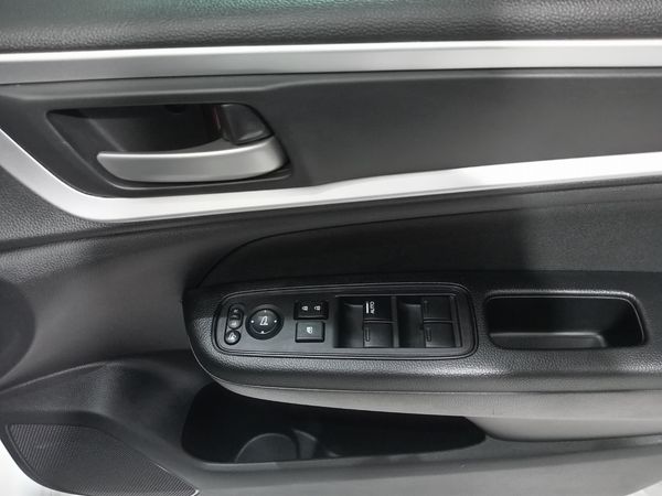 2023-Honda-Amaze-12-Comfort-Auto image:9