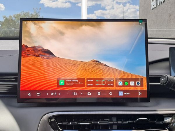 2026-Geely-E5-EM-i-Apex-Phev image:13