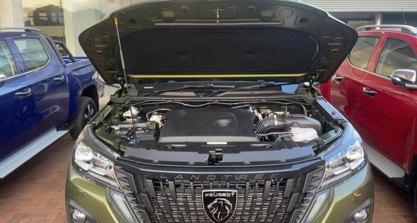 2026-Peugeot-Landtrek-19D-Allure-Double-Cab-Auto image:16