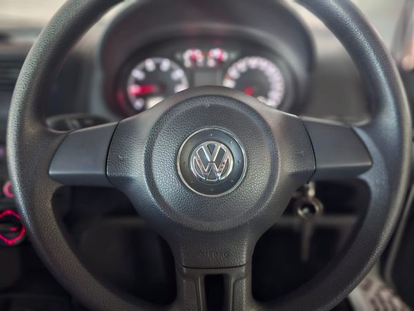 2017-Volkswagen-Polo-Vivo-GP-14-Trendline image:8