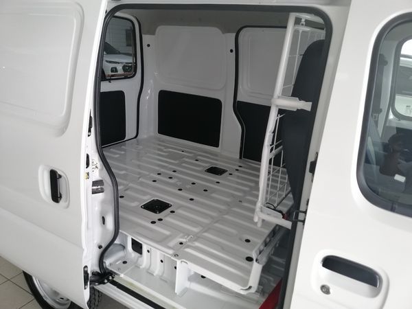 2026-Suzuki-Eeco-12-Panel-Van image:8
