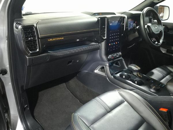 2025-Ford-Ranger-20D-Bi-Turbo-Wildtrak-4X4-Double-Cab-Auto image:10
