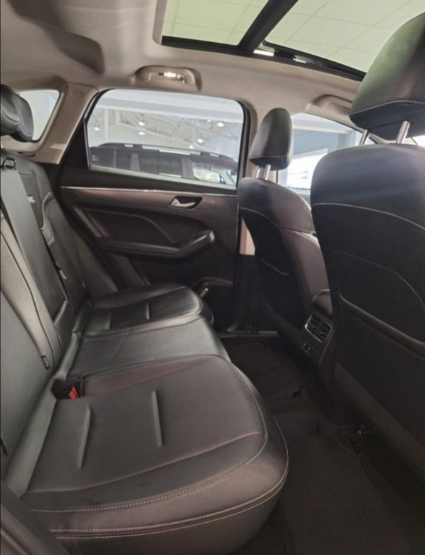 2023-Haval-Jolion-15T-Super-Luxury-Auto image:9