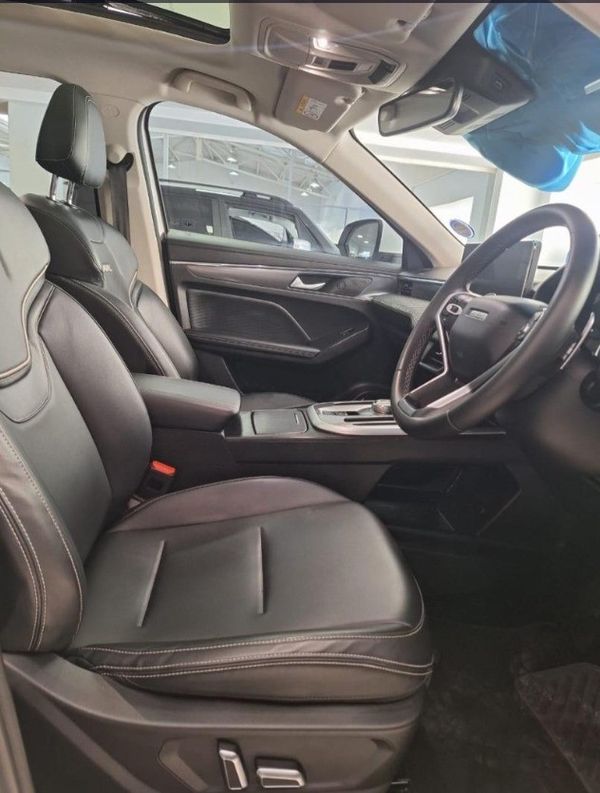 2023-Haval-Jolion-15T-Super-Luxury-Auto image:11