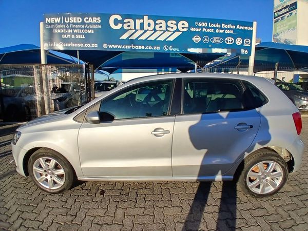 2013-Volkswagen-Polo-Vivo-16-Trendline-5-dr image:12