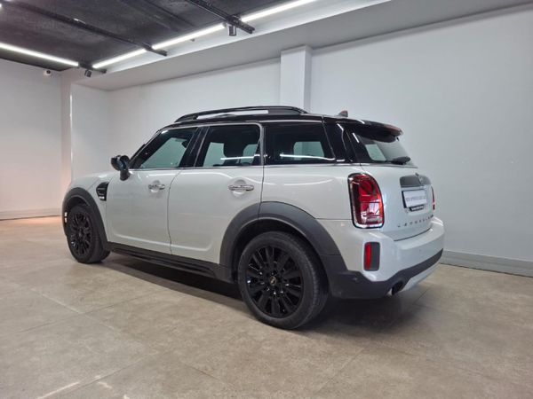 2021-MINI-Countryman-Cooper-Auto image:3