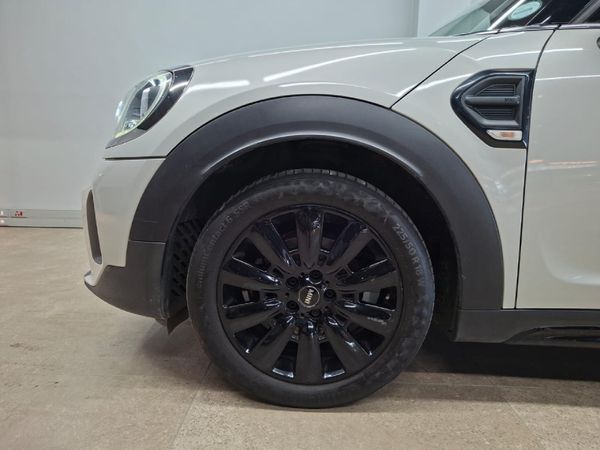 2021-MINI-Countryman-Cooper-Auto image:5