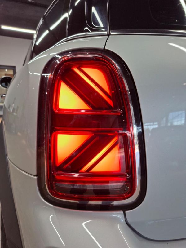 2021-MINI-Countryman-Cooper-Auto image:7
