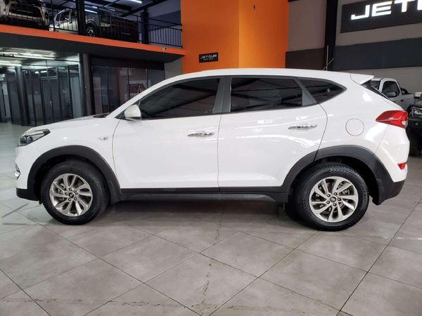 2017-Hyundai-Tucson-20-Premium-Auto image:9