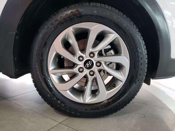 2017-Hyundai-Tucson-20-Premium-Auto image:11