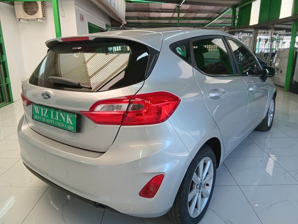 2018-Ford-Fiesta-10-EcoBoost-Trend-Auto-5-dr image:14