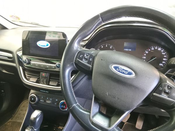2018-Ford-Fiesta-10-EcoBoost-Trend-Auto-5-dr image:6