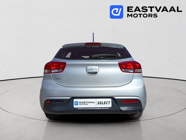 2021-Kia-Rio-12-LS-5-dr image:5