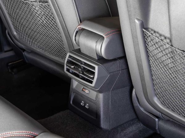 2025-Audi-A3-35-TFSI-Black-Edition-Auto image:12