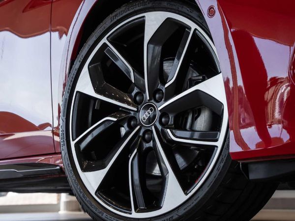 2025-Audi-A3-35-TFSI-Black-Edition-Auto image:7
