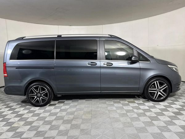 2019-Mercedes-Benz-V-Class-V-250d-Avantgarde-Auto image:16