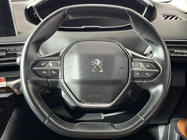 2018-Peugeot-3008-20-HDi-Active image:12